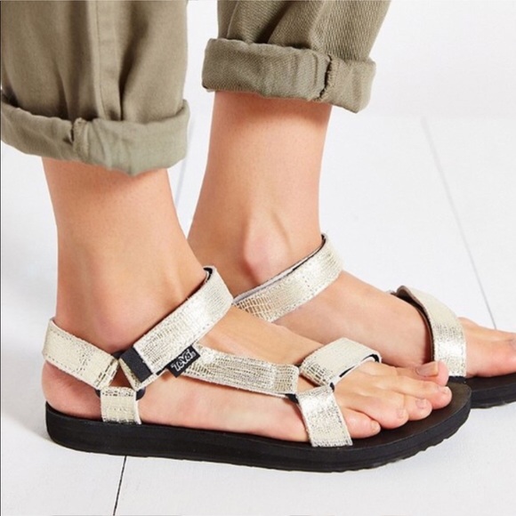 Original Metallic Gold Embossed Iridescent Sandal - Picture 2 of 3